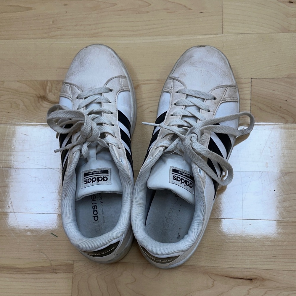 Adidas Memory Foam Sneakers! - Picture 2 of 11